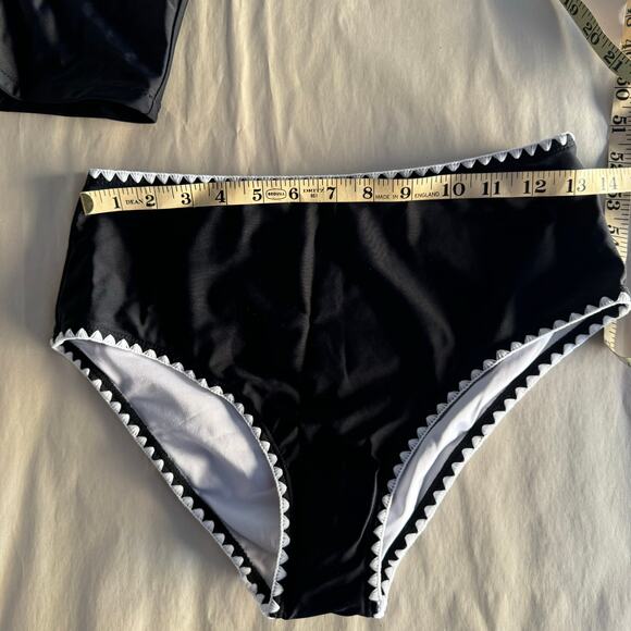Beachsissi Tankini Two Piece Black with White Trim Swim Suit New w Tags Medium - Picture 6 of 14